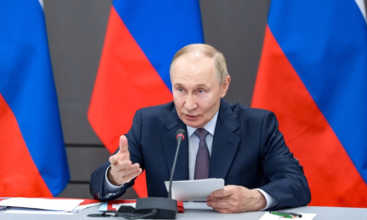 Владимир Путин нареди: Пуснете чуждестранните журналисти, включително украинските, край Покровск и Купянск